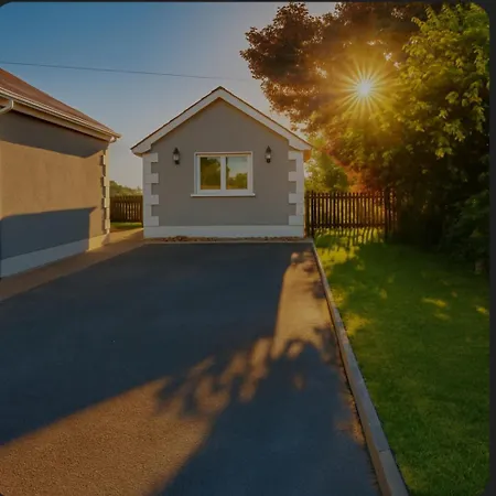 Ollie'S Studio Den Wexford Exterior photo